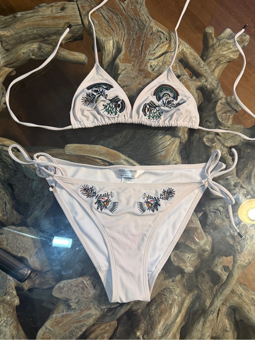 White fan embellished bikini Set Medium